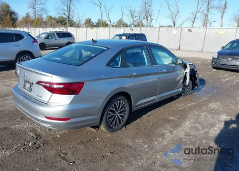 2020 Volkswagen Jetta из США, поврежденный, VIN 3VWCB7BU5LM047748